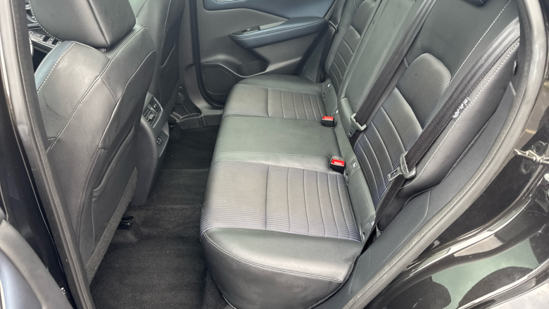 Nissan Qashqai 1.3 DiG-T MH Tekna 5dr Petrol Hatchback